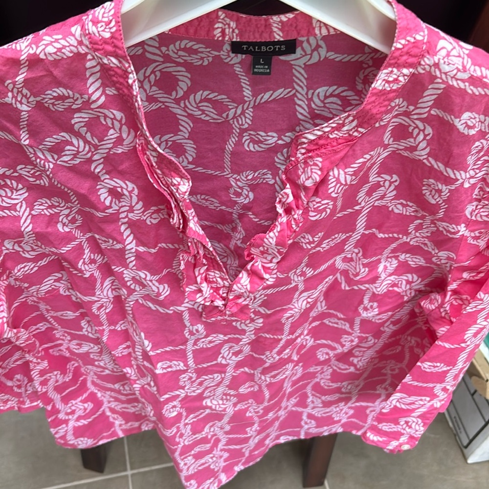 •Talbots• Lightweight Salmon/White Popover Top - Size large